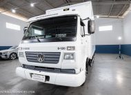 VOLKSWAGEN 8.120 WORKER ANO 2005 COM BAU