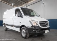 MERCEDES BENZ SPRINTER 415 FURGÃO ANO 2019 COMPLETA