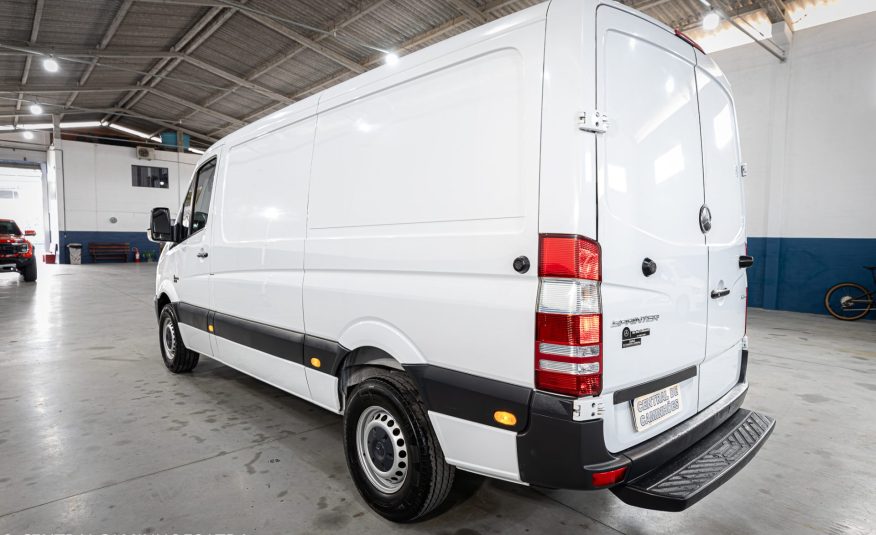 MERCEDES BENZ SPRINTER 415 FURGÃO ANO 2019 COMPLETA