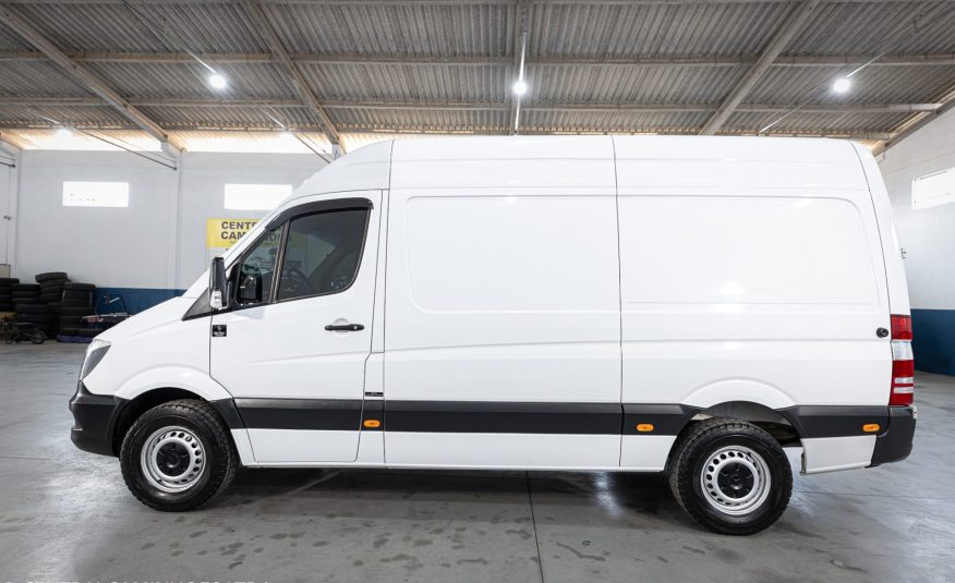 MERCEDES BENZ SPRINTER 415 FURGÃO ALTA ELONGA 2019