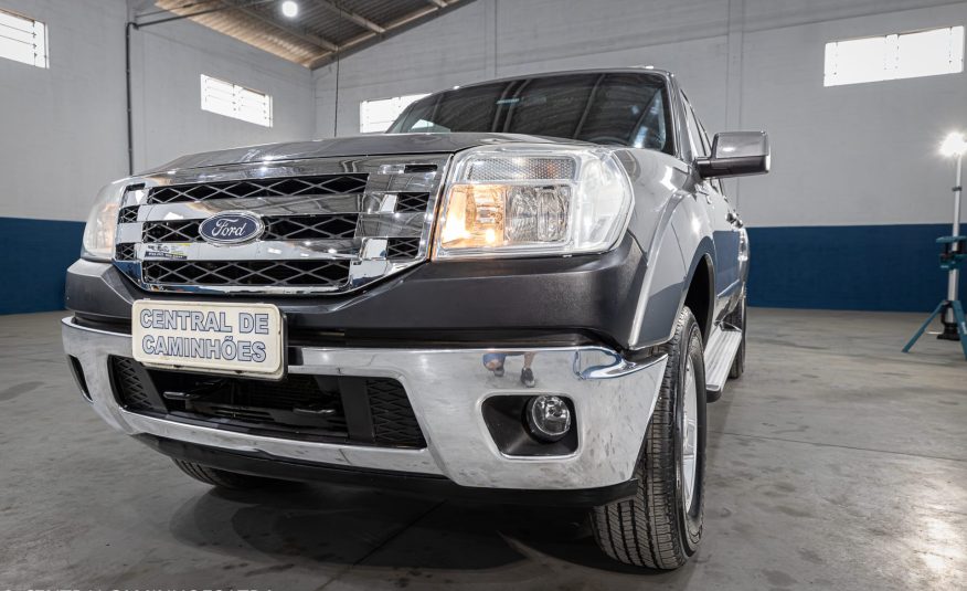 FORD RANGER 3.0 XLT ANO 2012 COMPLETA