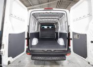 MERCEDES BENZ SPRINTER 415 FURGÃO ANO 2019 COMPLETA