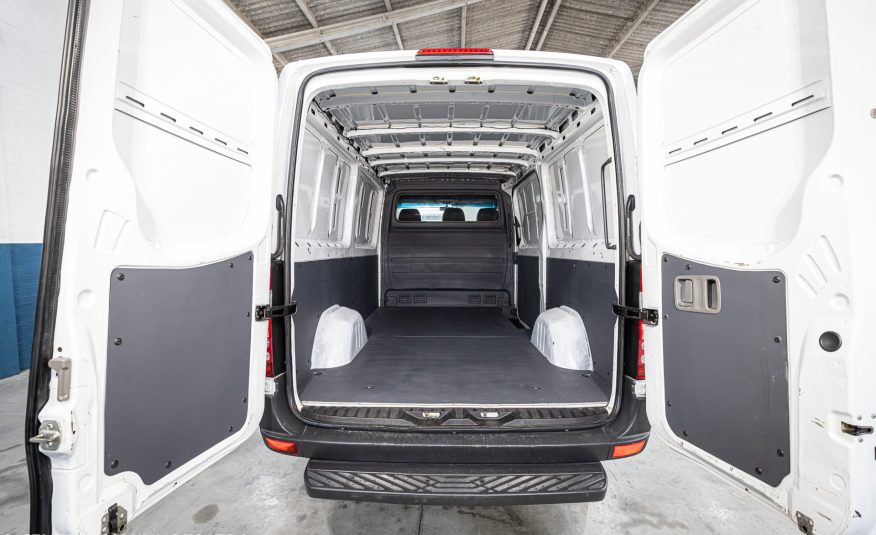 MERCEDES BENZ SPRINTER 415 FURGÃO ANO 2019 COMPLETA