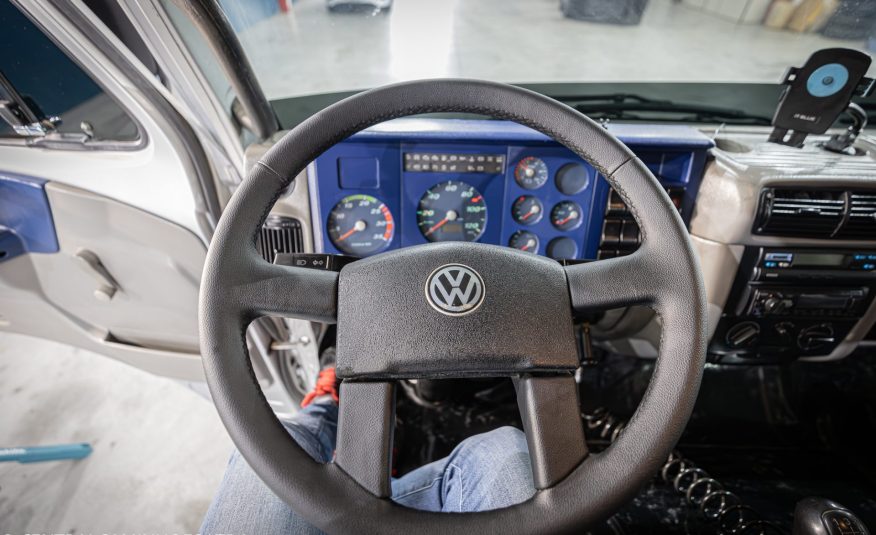 VOLKSWAGEN 9.150e WORKER ANO 2010 COM BAU DE 6.0M