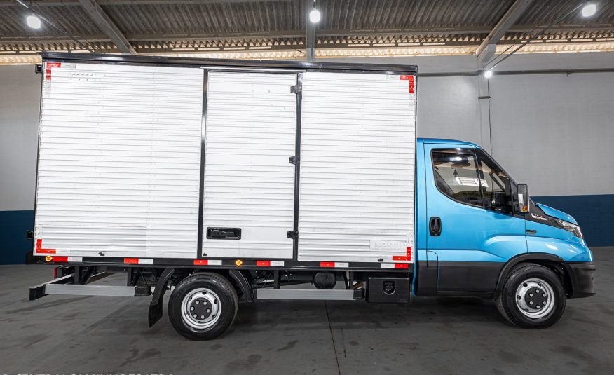 UTILITÁRIO CAMINHONETE IVECO DAILY 35.150 ANO 2020 COMPLETA NO BAU