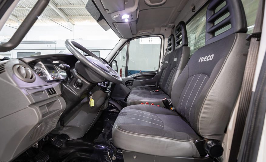 IVECO DAILY 70C17 ANO 2019 COMPLETA NO BAU