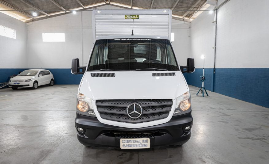 SPRINTER 515 CHASSI LONGO ANO 2019 NO BAÚ