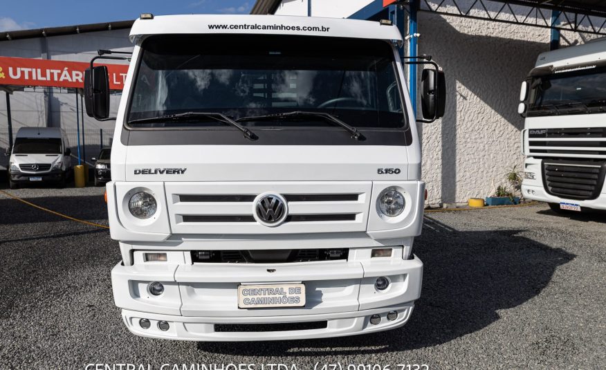 VOLKSWAGEN 5.150 CUMMINS ANO 2012 COMPLETO