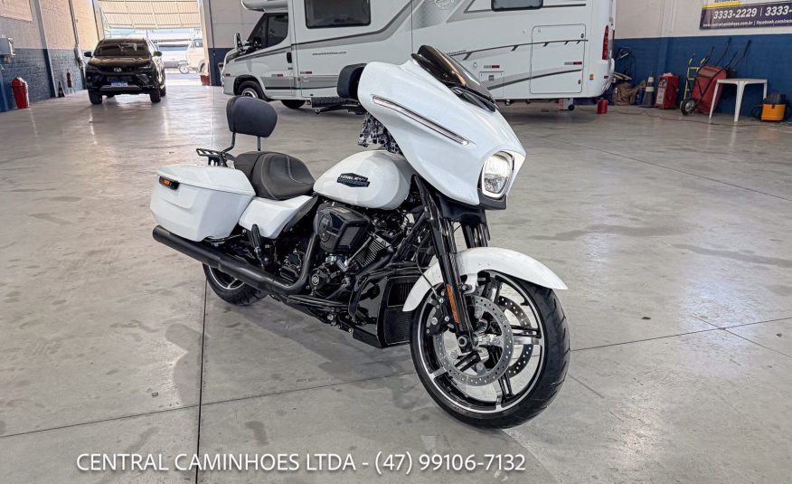 HARLEY DAVIDSON STREET GLIDE ANO 2024