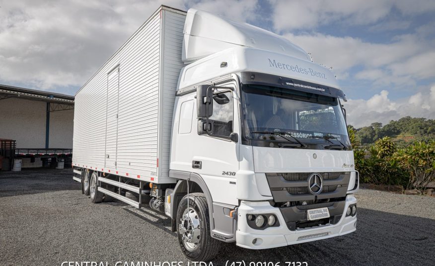 MERCEDES BENZ ATEGO 2430 6X2 ANO 2019 TETO ALTO GABINADO AUTOMÁTICO