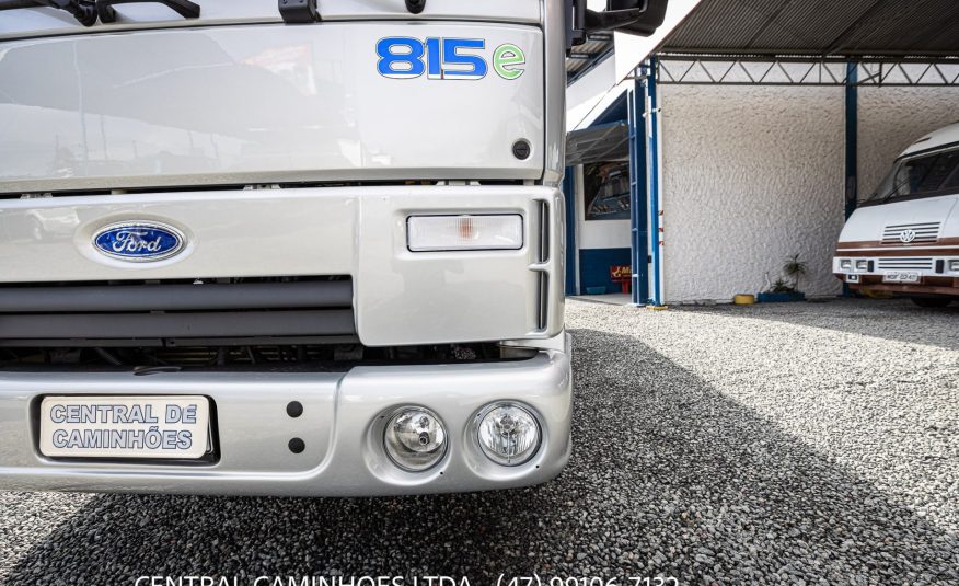 FORD CARGO 815 S ANO 2005 COM CARROCERIA DE 5.50M