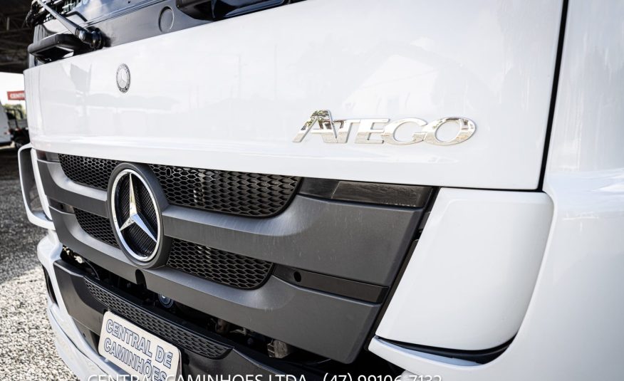 MERCEDES BENZ ATEGO 2430 6X2 ANO 2019 TETO ALTO GABINADO AUTOMÁTICO