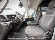 IVECO DAILY MINIBUS 50.180 ANO 2024 COMPLETA 21 LUGARES
