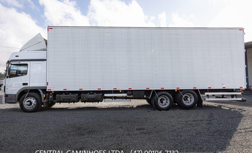 MERCEDES BENZ ATEGO 2430 6X2 ANO 2019 TETO ALTO GABINADO AUTOMÁTICO