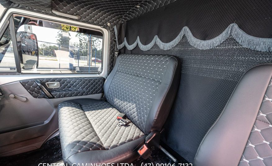 VOLKSWAGEN 9.150 DELIVERY ANO 2011 COM BAU DE 5.70M