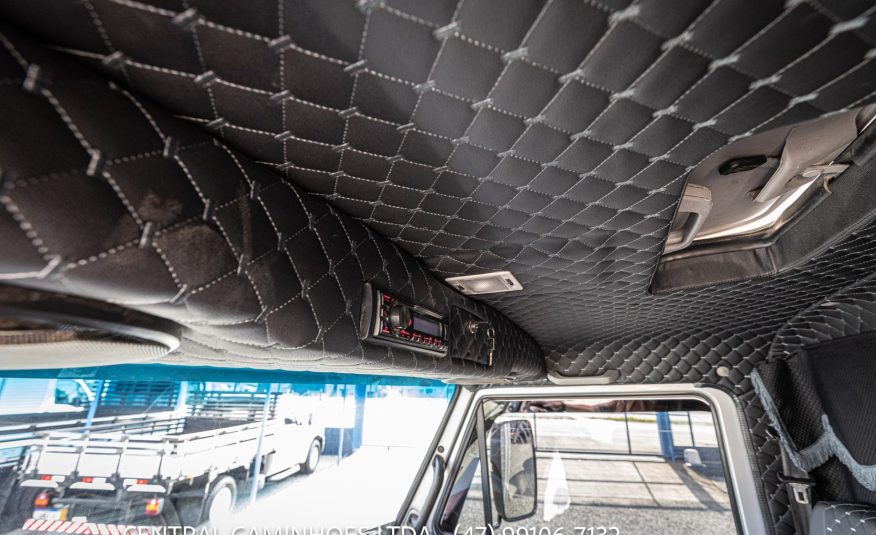 VOLKSWAGEN 9.150 DELIVERY ANO 2011 COM BAU DE 5.70M