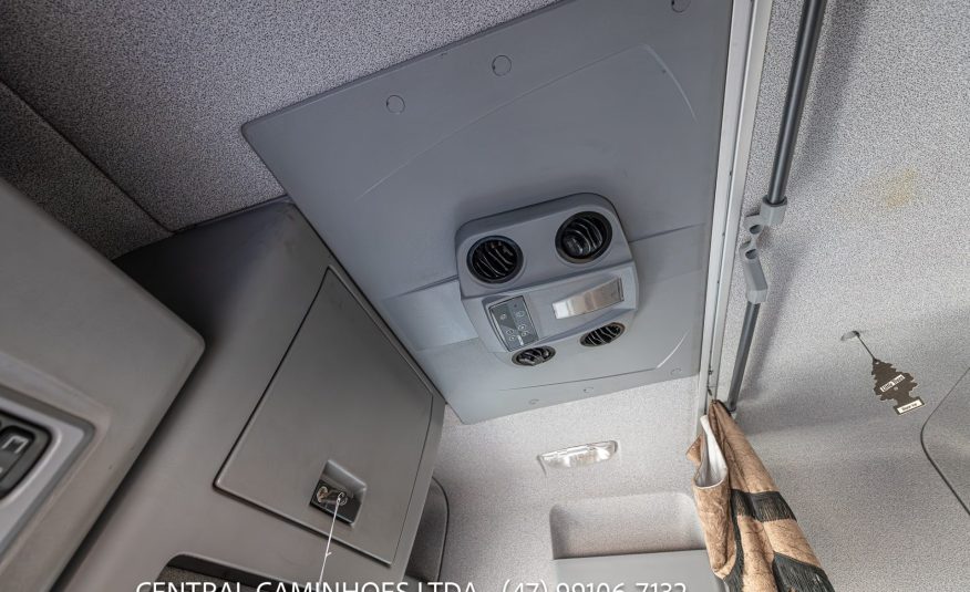 MERCEDES BENZ ATEGO 2430 6X2 ANO 2019 TETO ALTO GABINADO AUTOMÁTICO