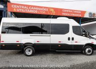 IVECO DAILY MINIBUS 50.180 ANO 2024 COMPLETA 21 LUGARES