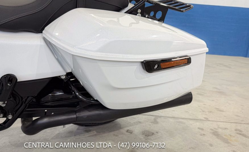HARLEY DAVIDSON STREET GLIDE ANO 2024