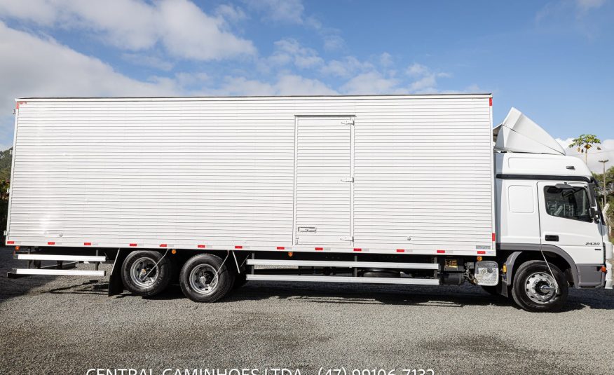 MERCEDES BENZ ATEGO 2430 6X2 ANO 2019 TETO ALTO GABINADO AUTOMÁTICO