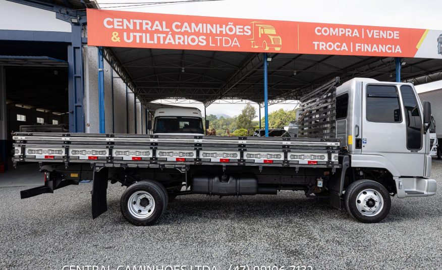 FORD CARGO 815 S ANO 2005 COM CARROCERIA DE 5.50M