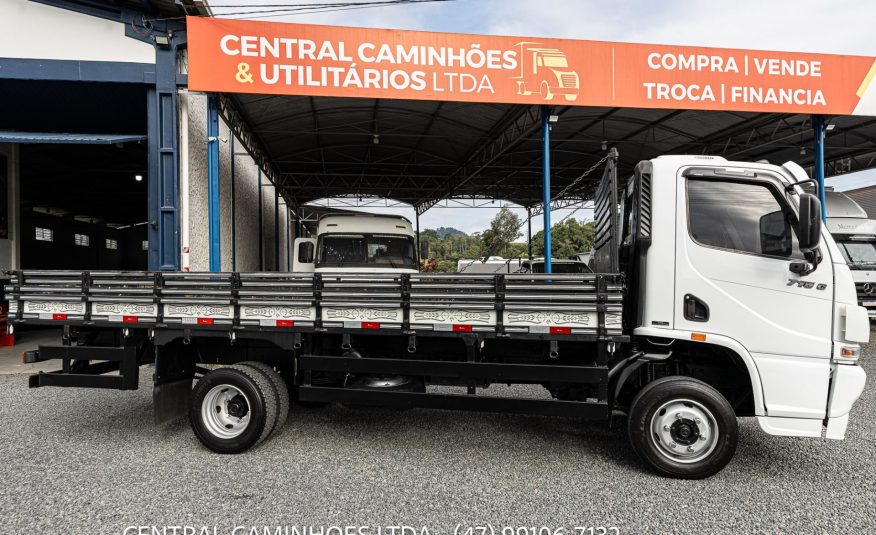 MERCEDES BENZ ACCELO 715C ANO 2006