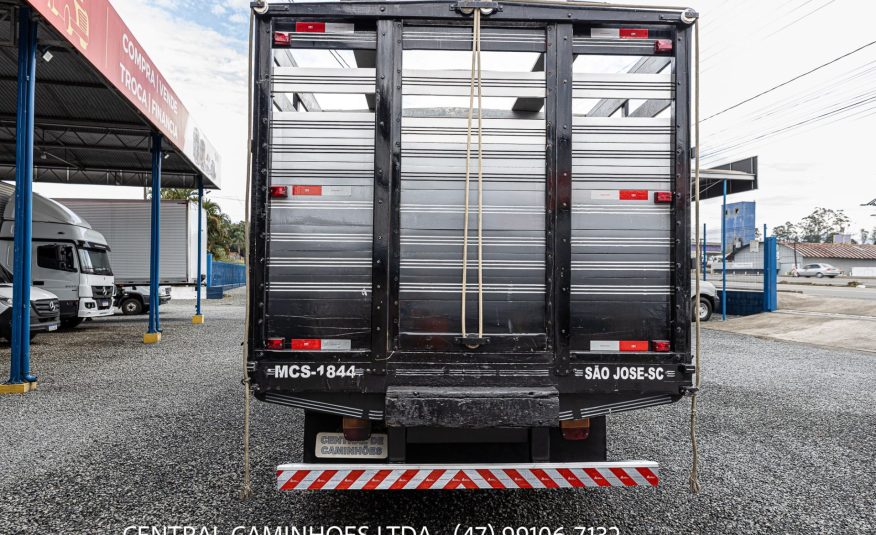 VOLKSWAGEN 8.120 WORKER ANO 2005 NA BOIADEIRA