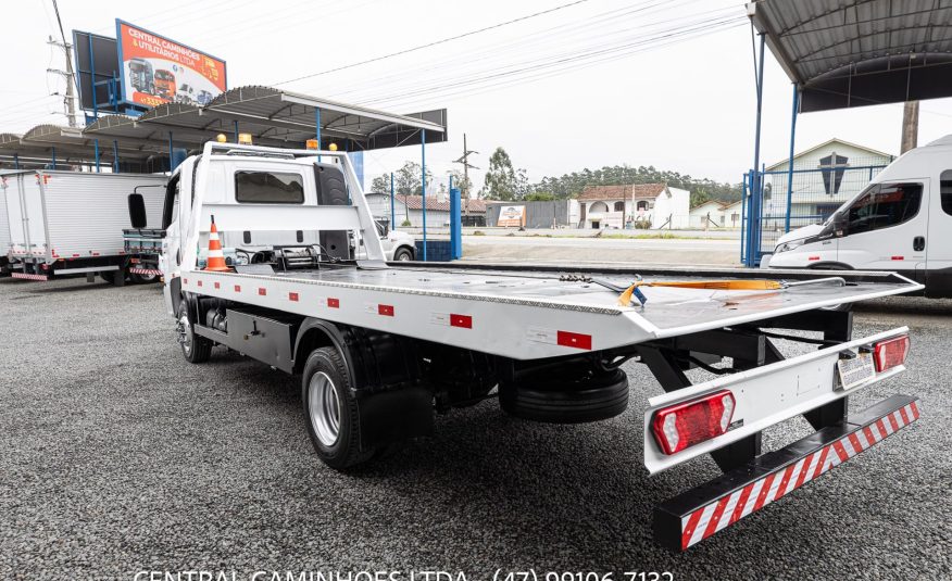 MERCEDES BENZ ACCELO 915C ANO 2012 NA PLATAFORMA DE 6M