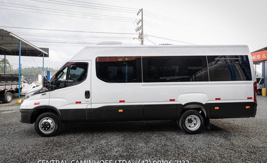 IVECO DAILY MINIBUS 50.180 ANO 2024 COMPLETA 21 LUGARES