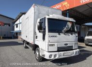 FORD CARGO 816 S ANO 2013 NO BAU FACCHINI