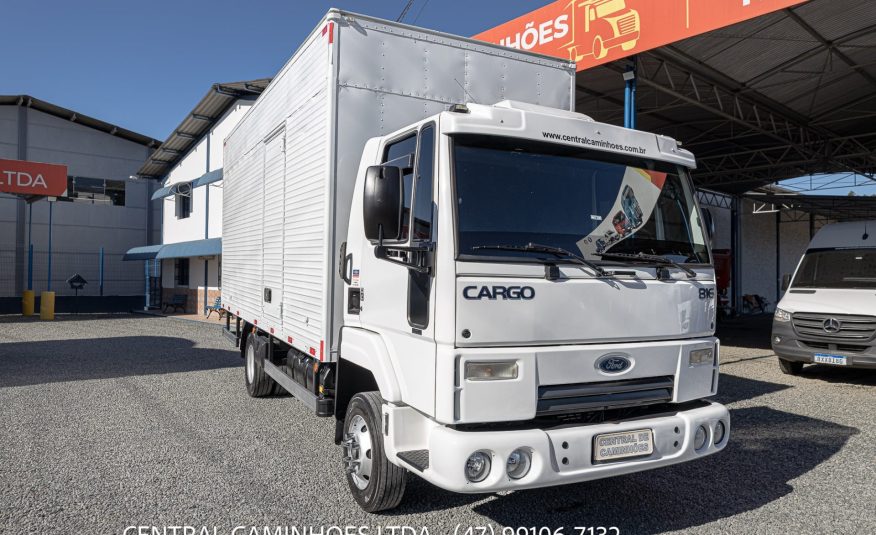 FORD CARGO 816 S ANO 2013 NO BAU FACCHINI