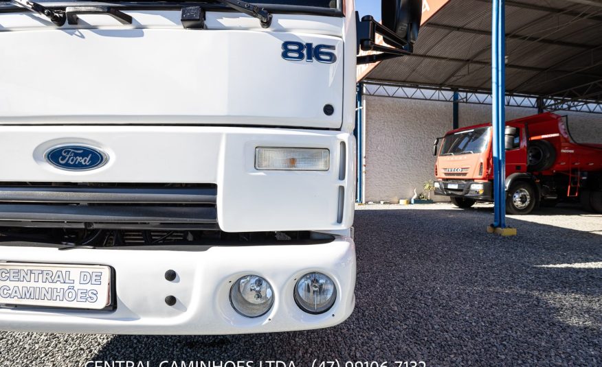 FORD CARGO 816 S ANO 2013 NO BAU FACCHINI