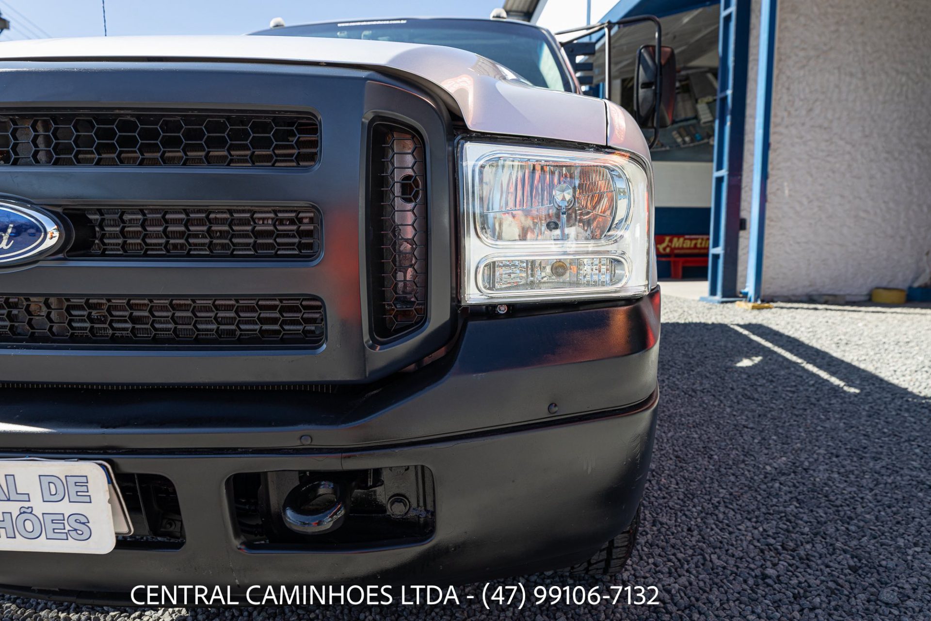 FORD F-350 ANO 2010 NA CARROCERIA DE MADEIRA