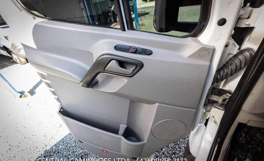 MERCEDES BENZ SPRINTER 515 ANO 2014 NA CARROCERIA DE MADEIRA