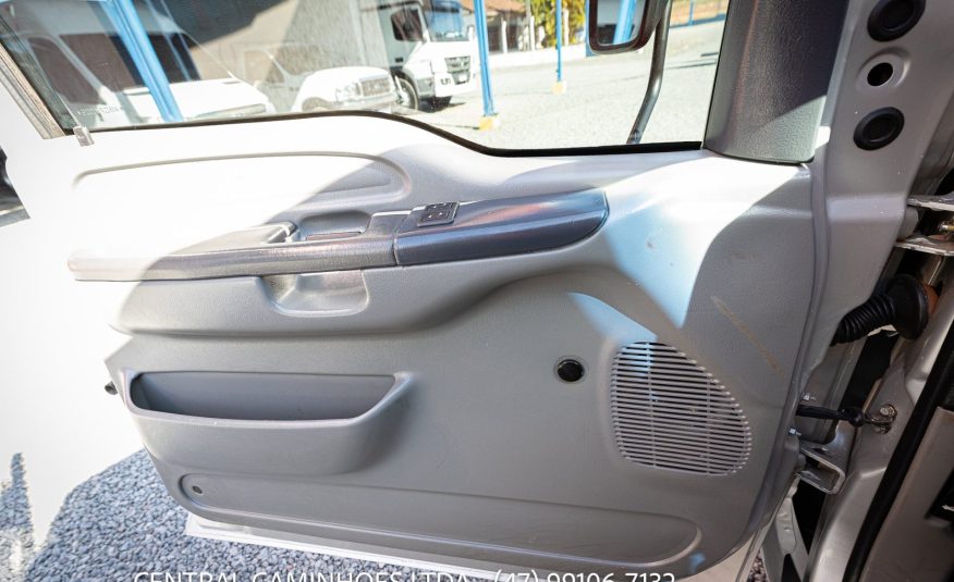 FORD F-350 ANO 2010 COM CARROCERIA