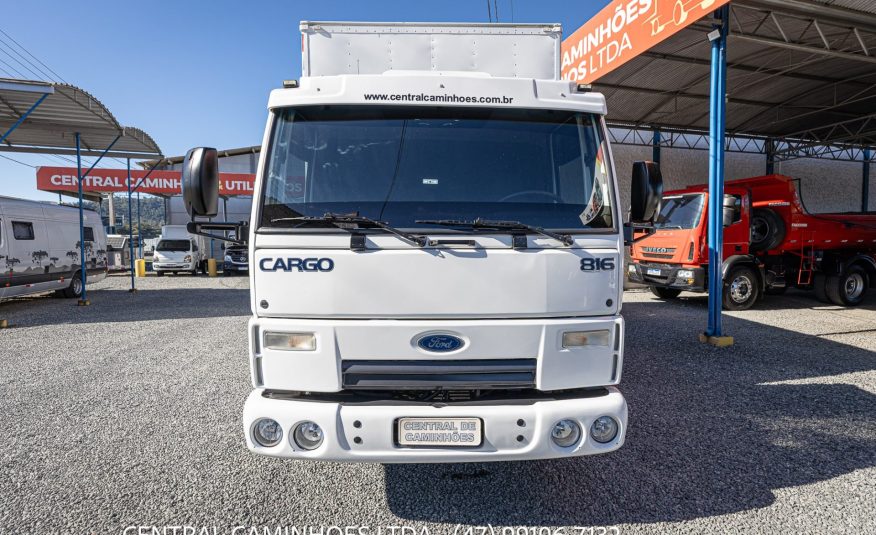 FORD CARGO 816 S ANO 2013 NO BAU FACCHINI