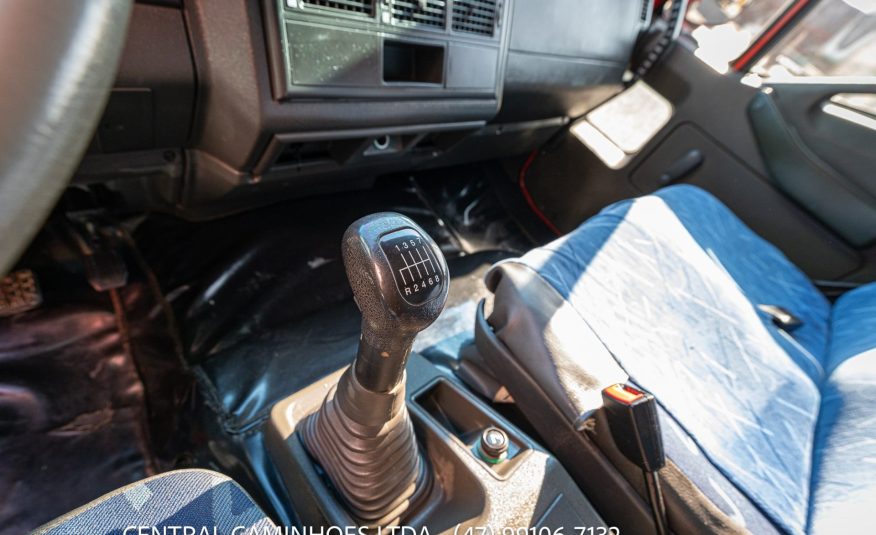 IVECO TECTOR 170E22 4X2 ANO 2013 CAÇAMBA