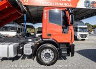 IVECO TECTOR 170E22 4X2 ANO 2013 CAÇAMBA