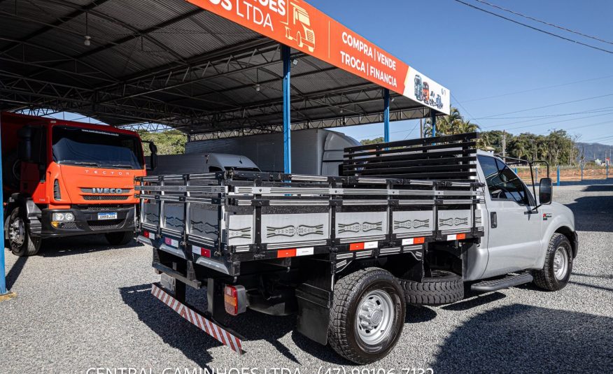 FORD F-350 ANO 2010 COM CARROCERIA
