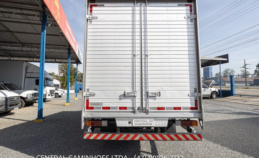 MERCEDES BENZ 710 PLUS ANO 2009 NO BAU
