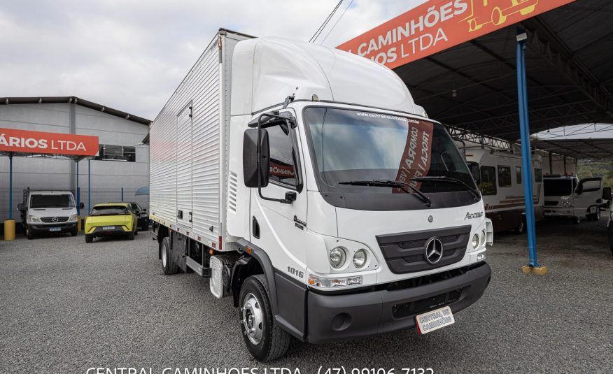 MERCEDES BENZ ACCELO 1016 ANO 2019 COMPLETA NO BAU DE 6.20M
