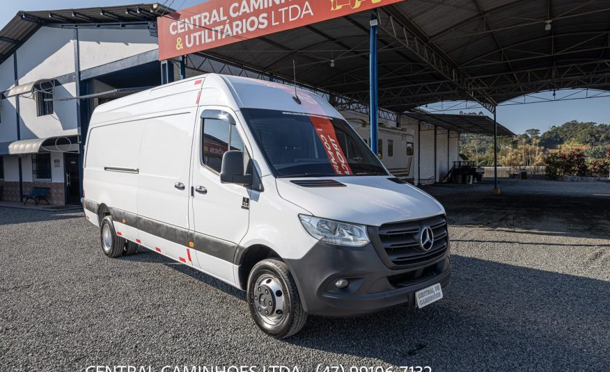 MERCEDES BENZ SPRINTER RODADO DUPLO 516 14M3 ANO 2022