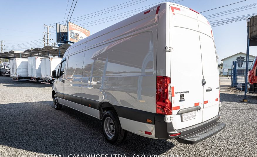 MERCEDES BENZ SPRINTER RODADO DUPLO 516 14M3 ANO 2022