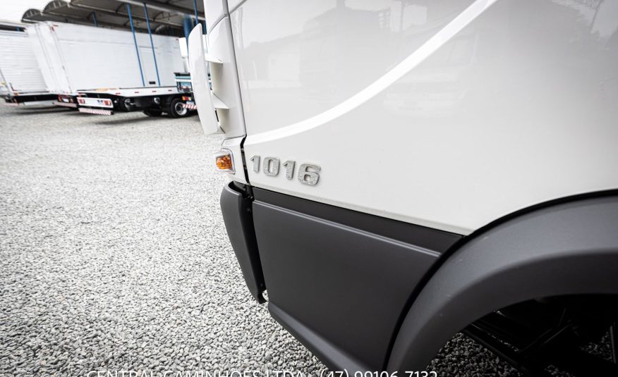 MERCEDES BENZ ACCELO 1016 ANO 2015 COMPLETO NO BAU DE 6.20M