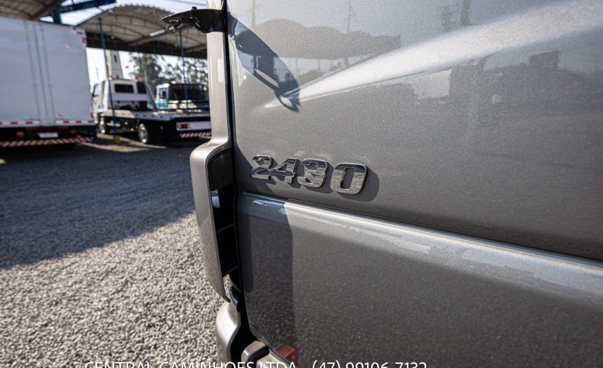MERCEDES BENZ ATEGO 2430 8X2 ANO 2022 NA CARROCERIA DE 9.20M:
