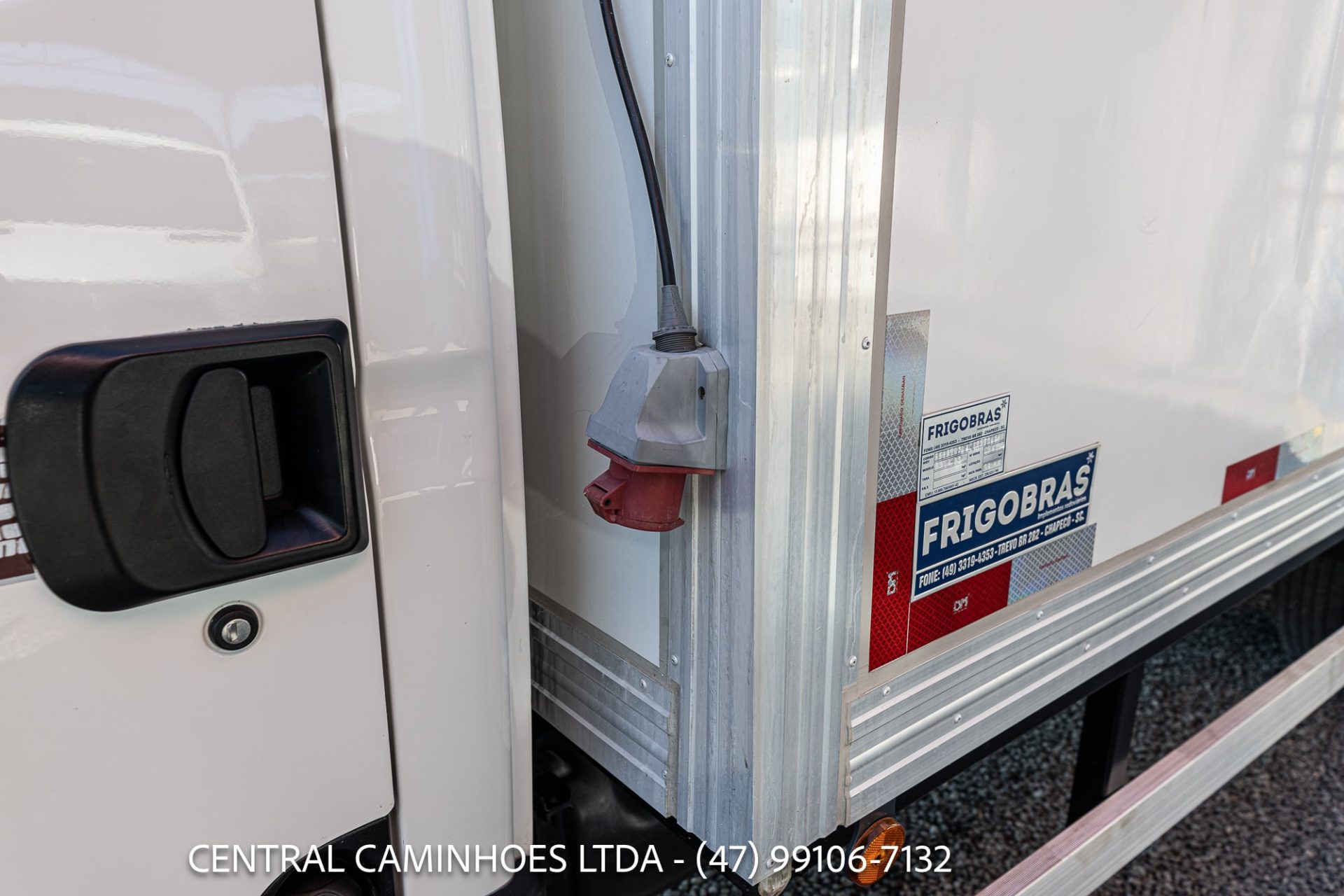 IVECO DAILY 70C17 ANO 2013 NA CÂMARA FRIA