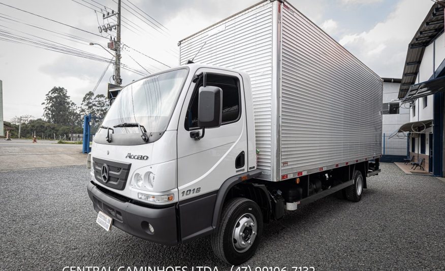 MERCEDES BENZ ACCELO 1016 ANO 2015 COMPLETO NO BAU DE 6.20M