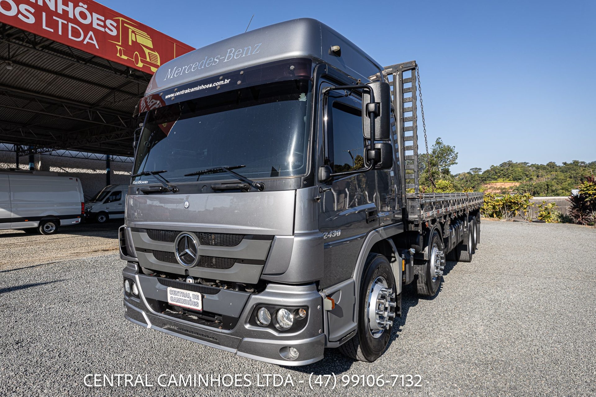 MERCEDES BENZ ATEGO 2430 8X2 ANO 2022 NA CARROCERIA DE 9.20M: