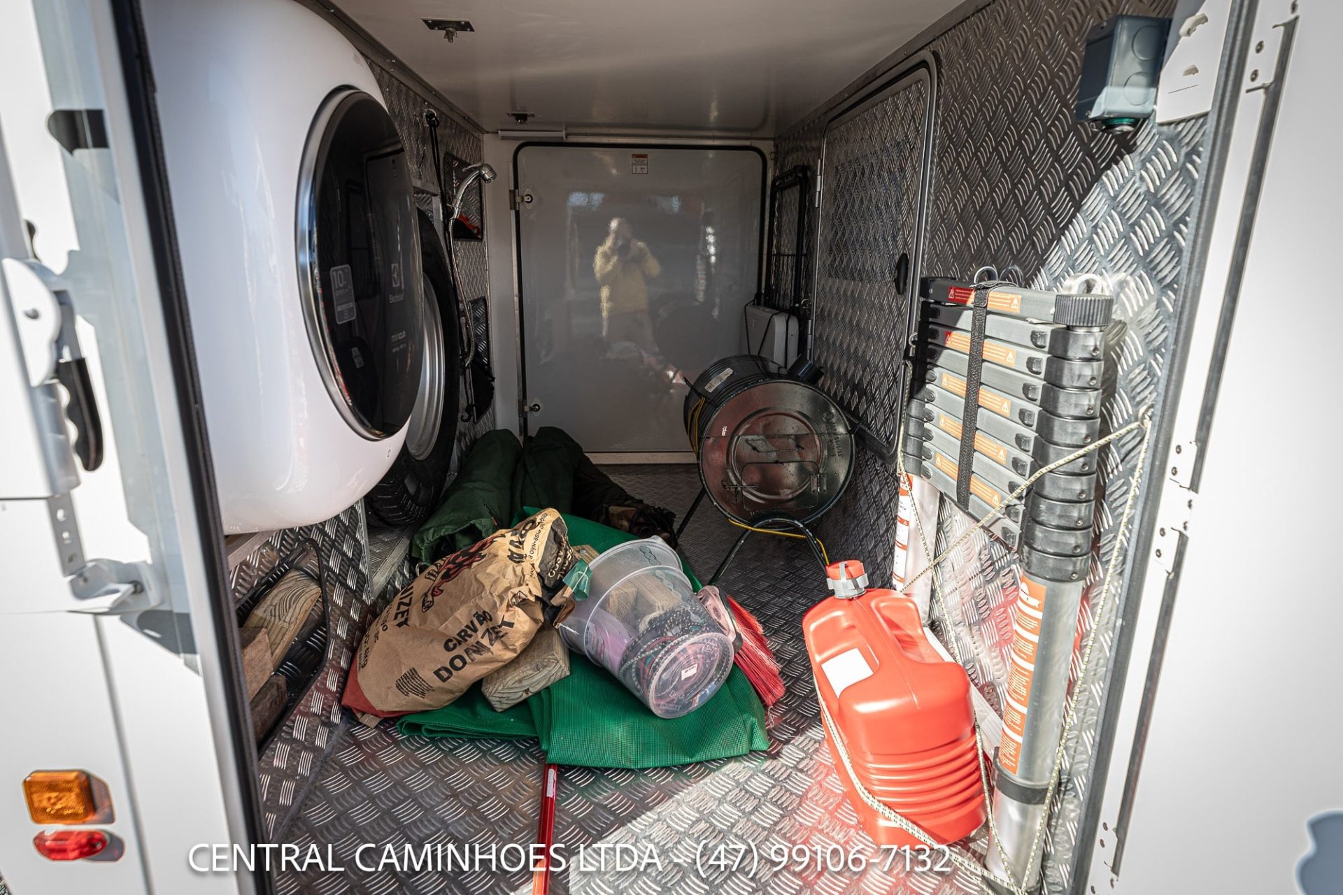 MOTOR-HOME SANTO INACIO IVECO 8.5 ANO 2024