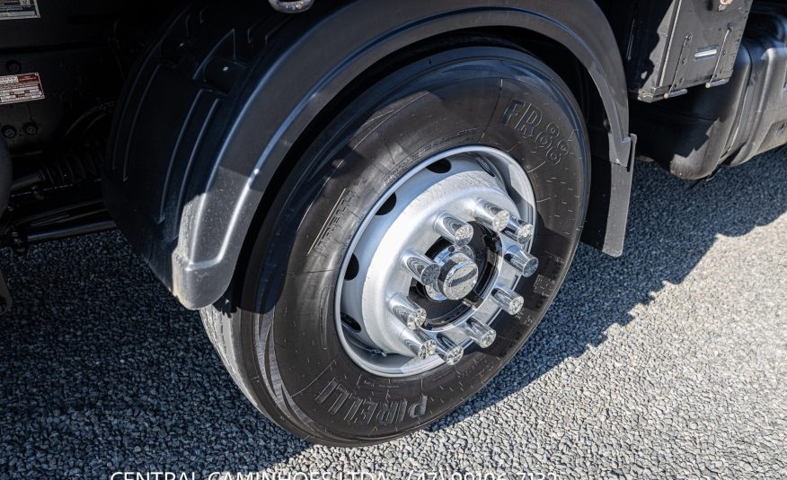 MERCEDES BENZ ATEGO 2430 8X2 ANO 2022 NA CARROCERIA DE 9.20M: